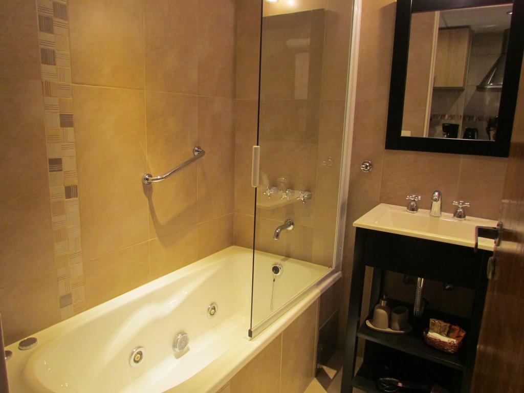 Apartment Costas Del Nahuel San Carlos de Bariloche Oda fotoğraf